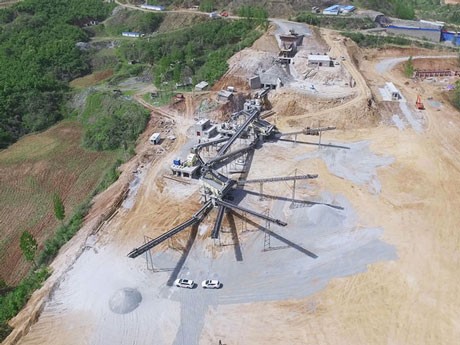 時(shí)產(chǎn)100、200、400、800噸石料破碎生產(chǎn)線解決方案及流程