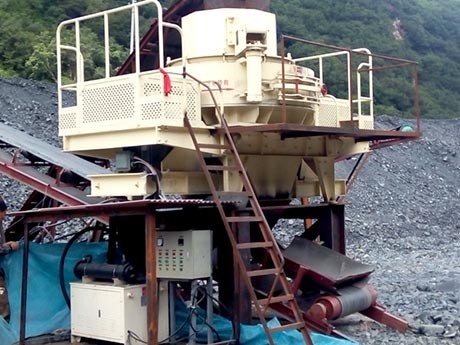 生產(chǎn)石英砂用什么設(shè)備？整套石英砂生產(chǎn)工藝流程全解！