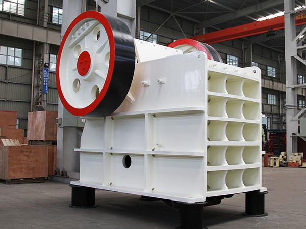 小型碎石破碎機(jī)圖片及價(jià)格表，附工作視頻