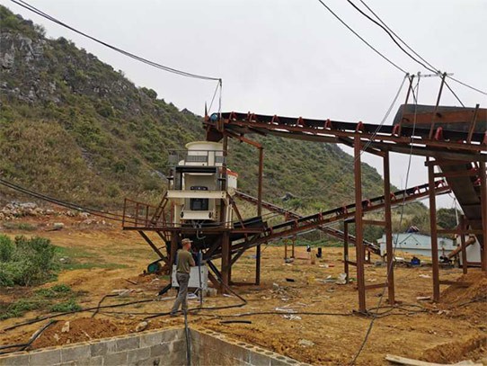 石頭治沙機(jī)制出的砂好用嗎，小型制砂機(jī)多少錢(qián)一臺(tái)？