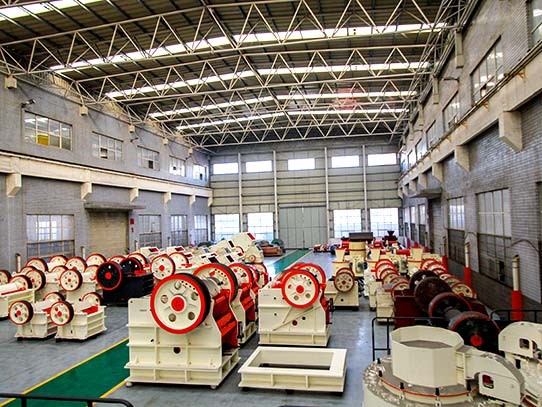 河卵石破碎篩分設(shè)備有哪些？生產(chǎn)線(xiàn)應(yīng)該怎么配置？