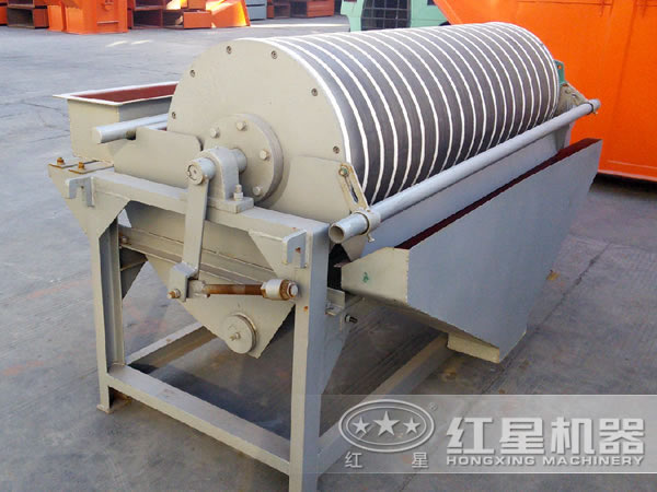 磁選機(jī)的傳動結(jié)構(gòu)與轉(zhuǎn)速設(shè)計