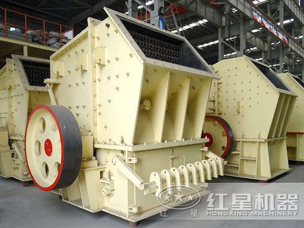 如何對(duì)單段錘式破碎機(jī)的錘軸抽取工具進(jìn)行改進(jìn)？