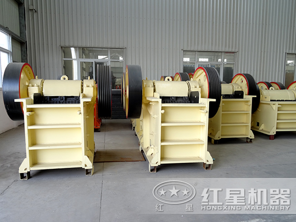 顎式破碎機(jī)