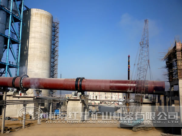水泥回轉(zhuǎn)窯現(xiàn)場(chǎng)