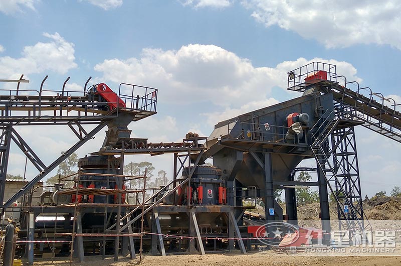 圓錐破碎機工作現(xiàn)場圖片