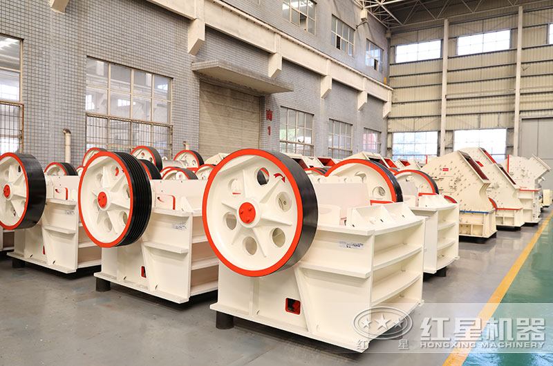 250x750細顎破碎機圖片