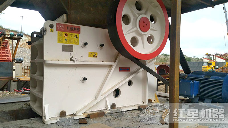 石場破碎機(jī)-顎式碎石機(jī)