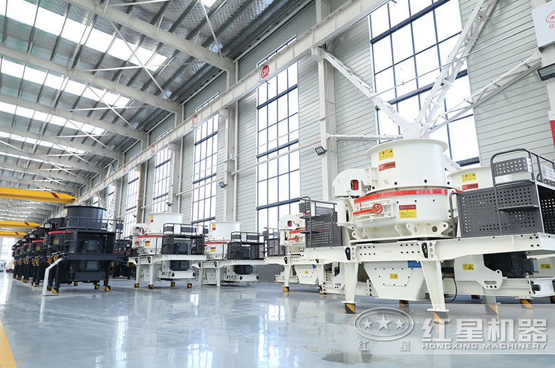 時產(chǎn)300噸制砂機型號規(guī)格_多少錢一臺？