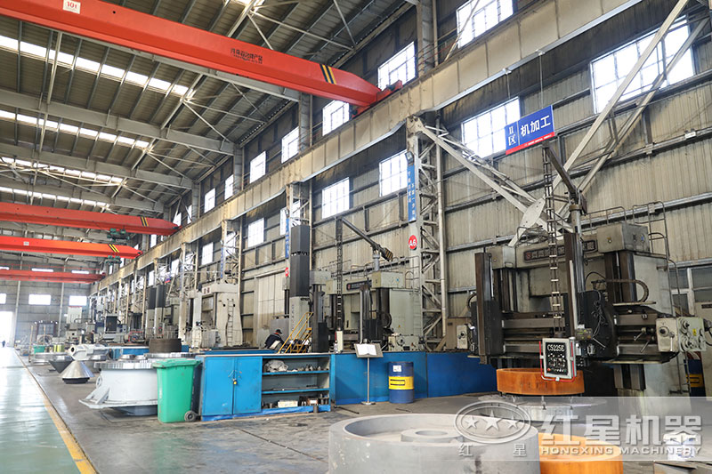 紅星機(jī)器石英砂環(huán)保設(shè)備制造車間實拍