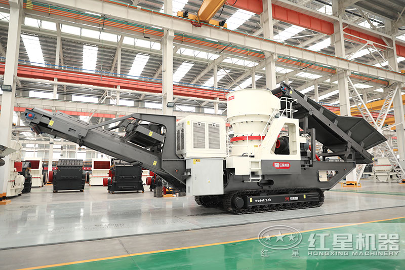 履帶移動破碎機(jī)+圓錐破碎機(jī)