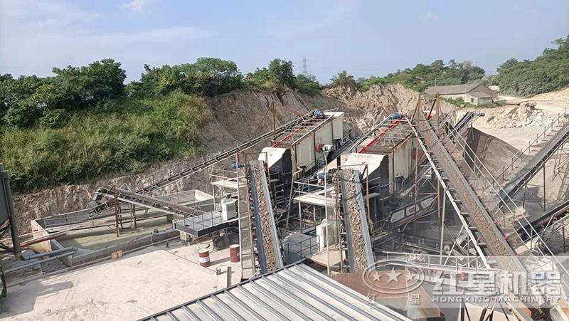 生產(chǎn)沙子、石子的設備叫什么，成套設備價格是多少？