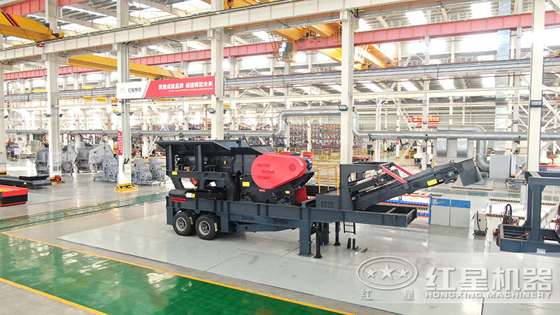 輪胎移動礦石粉碎機