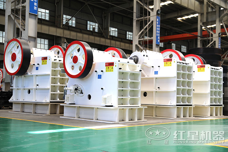 顎式破碎機是熱需設(shè)備，46破碎機需求量更大