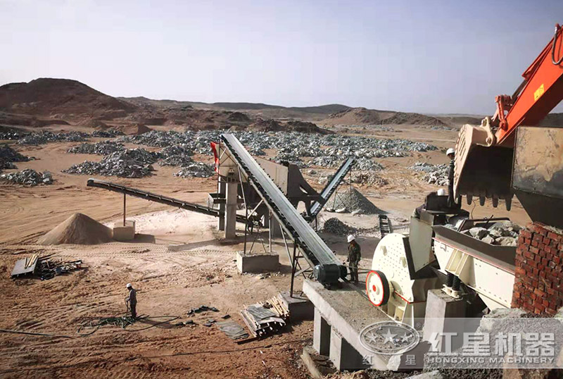 生產機制砂作業(yè)現(xiàn)場