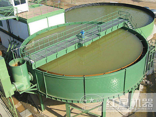 濃縮機(jī)工作圖