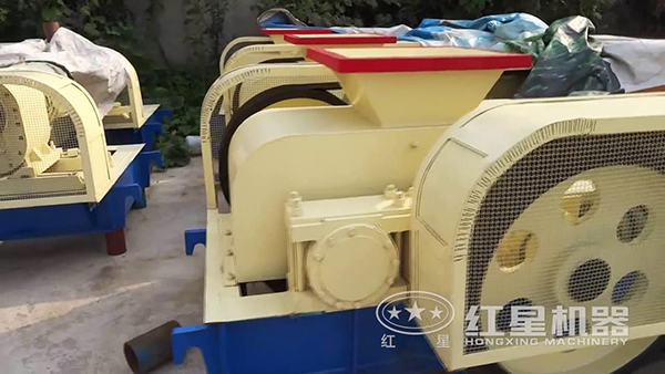 對(duì)輥破碎機(jī)細(xì)節(jié)實(shí)拍