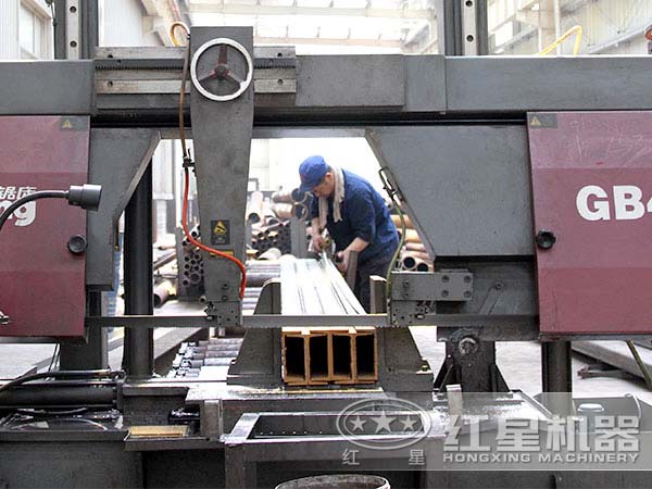 加工現(xiàn)場(chǎng)