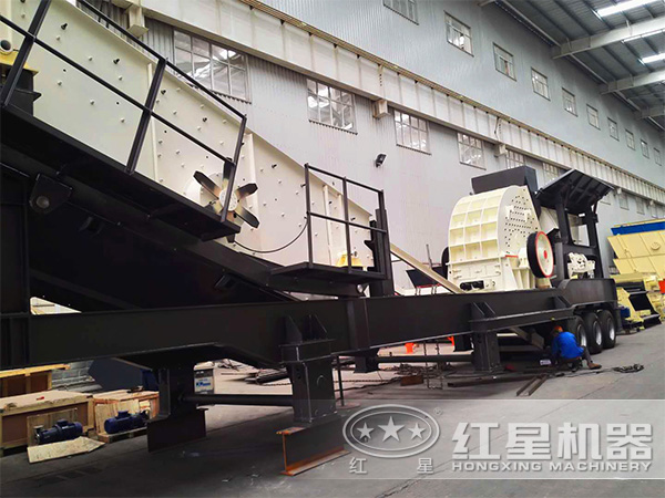 配置重錘破、振動(dòng)篩移動(dòng)破