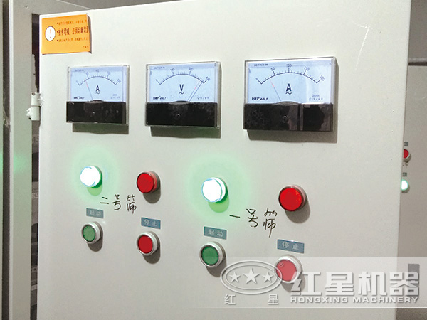 集中的電控系統(tǒng)，智能操作