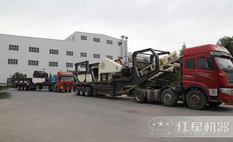 簡單的移動(dòng)顎式破碎機(jī)發(fā)貨啦