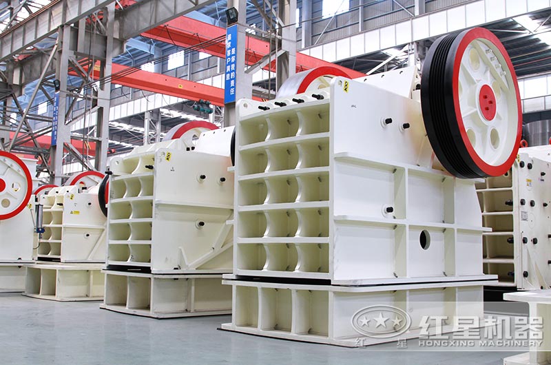 顎式破碎機(jī)生產(chǎn)車間