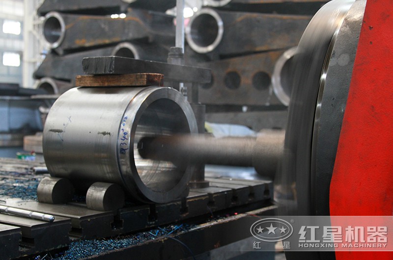 錘式破碎機(jī)制造選材精良