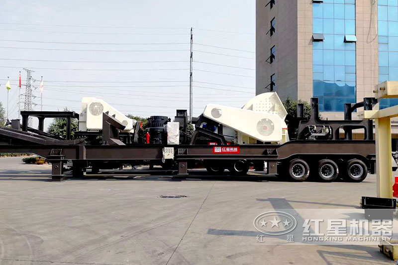 搭載重錘破+圓錐破的四合一小型移動破碎機(jī)