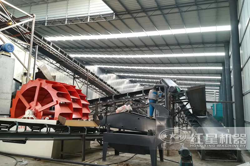 紅星為客戶(hù)承建的洗沙細(xì)沙回收一體產(chǎn)線