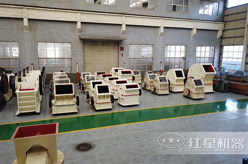 巨石破碎機(jī)設(shè)備廠家實拍