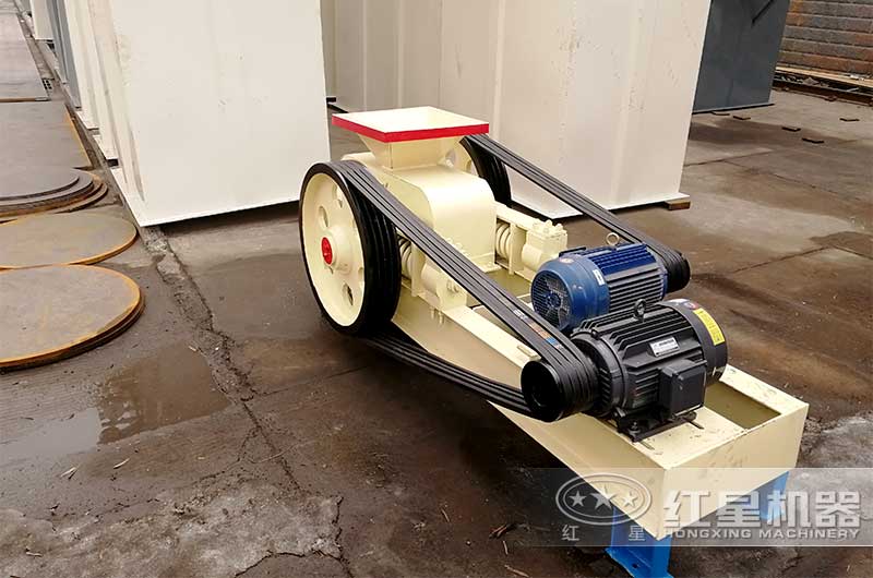 小型對輥破碎機(jī)