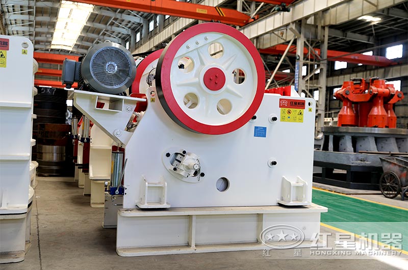 2021顎式破碎機(jī)上新啦！快來瞅瞅新款鄂破報(bào)價(jià)多少