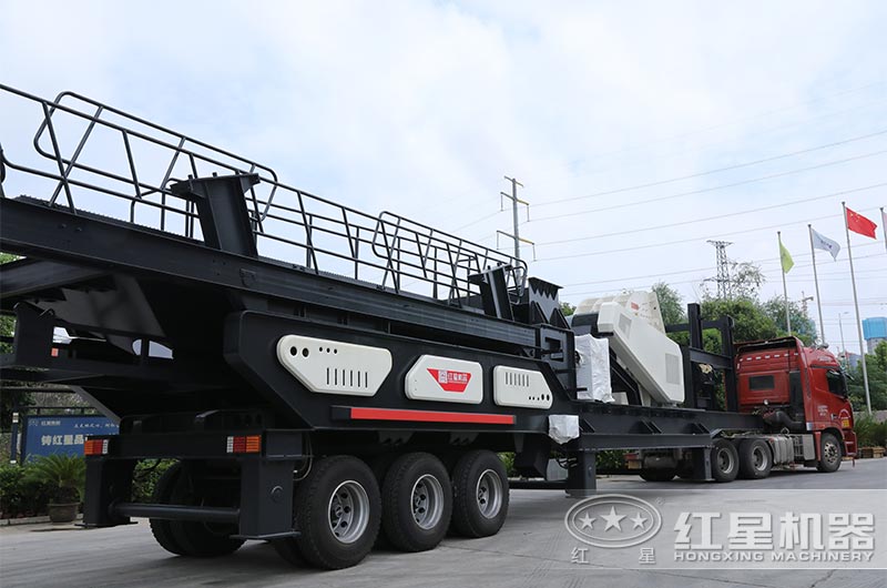 【真實(shí)反饋】移動(dòng)破碎機(jī)生產(chǎn)線開(kāi)工一個(gè)月，優(yōu)點(diǎn)槽點(diǎn)大盤(pán)點(diǎn)