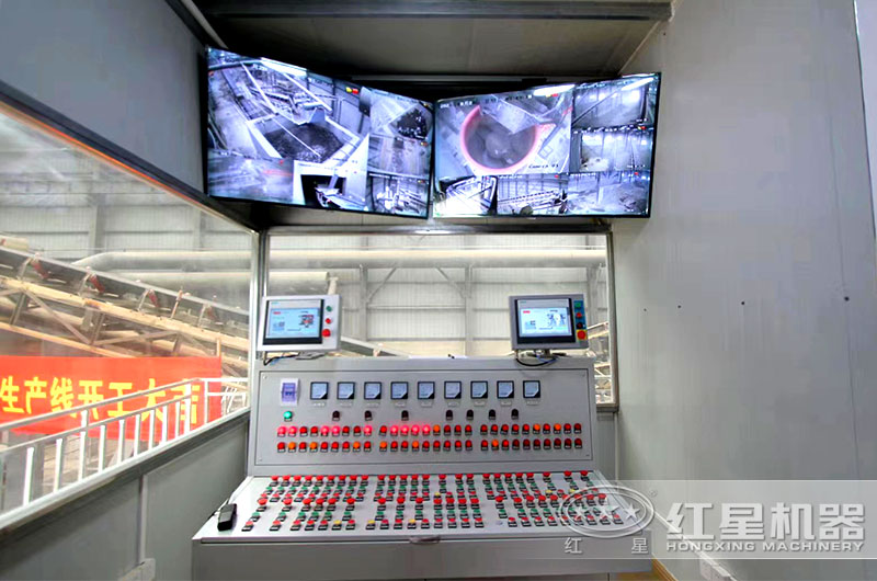 集中控制室，隨時檢測機(jī)制砂生產(chǎn)情況