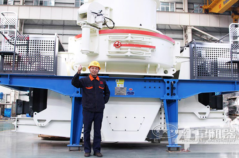 新型環(huán)保制砂機(jī)