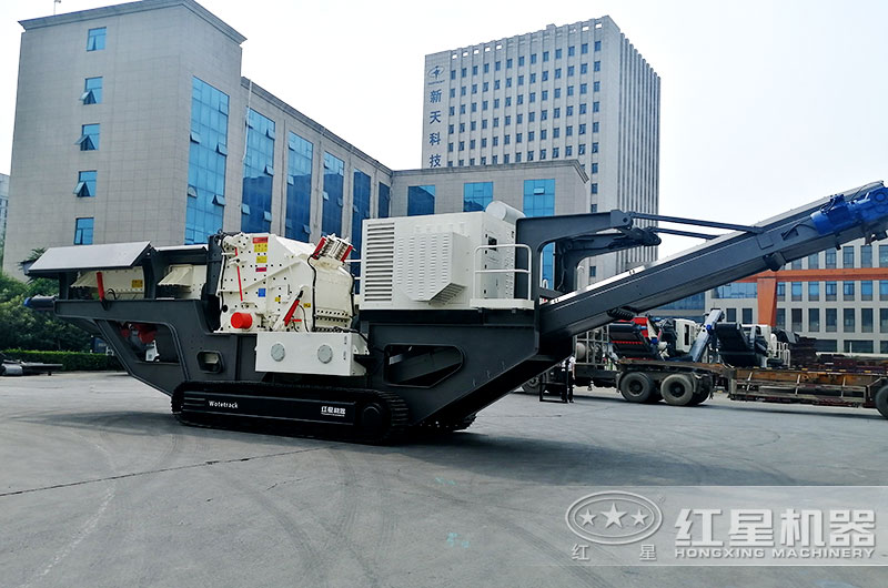 履帶式移動(dòng)反擊破碎篩分站