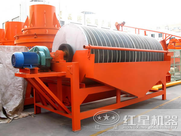 強(qiáng)磁磁選機(jī)實(shí)拍圖二