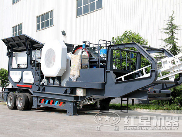 移動(dòng)顎式破碎站