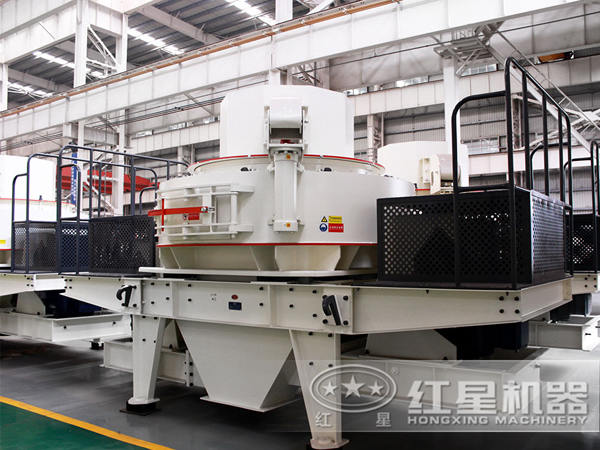 HVI沖擊式制砂、整形機(jī)側(cè)面實拍圖